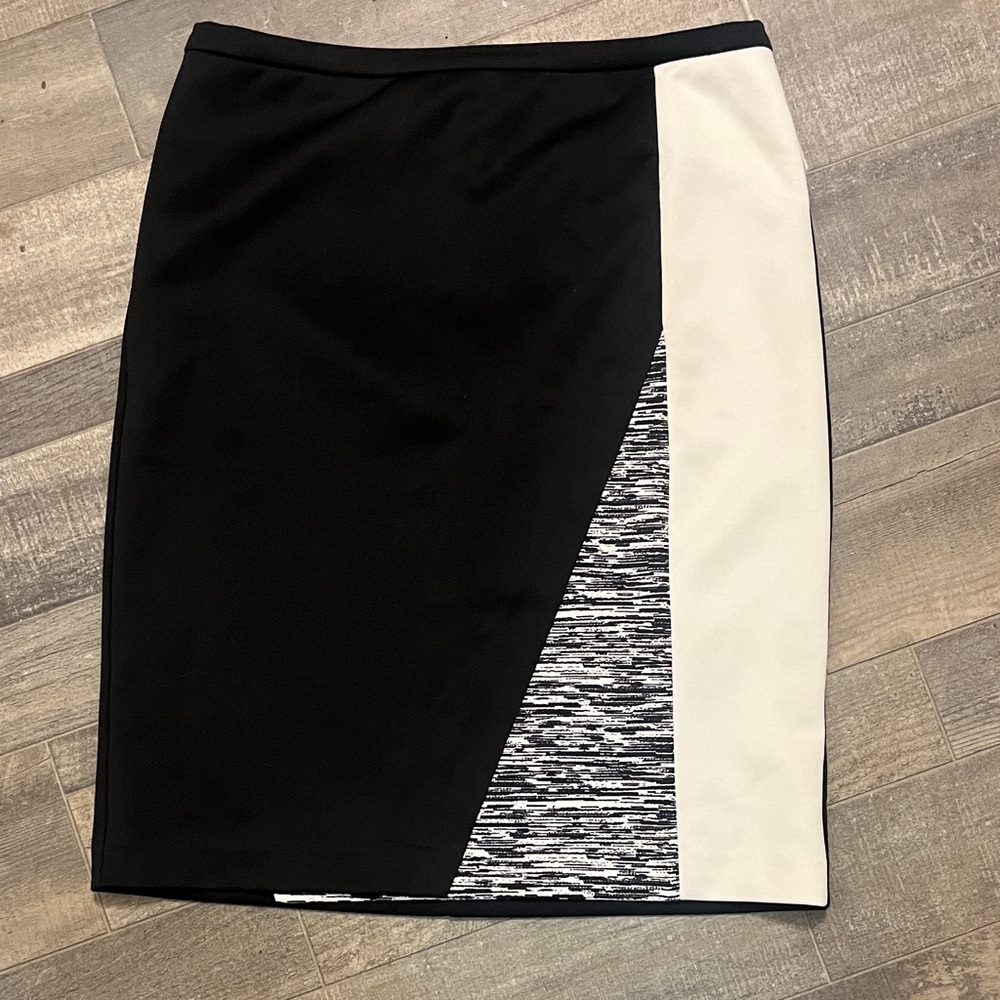Calvin Klein Black and Cream Pencil Skirt